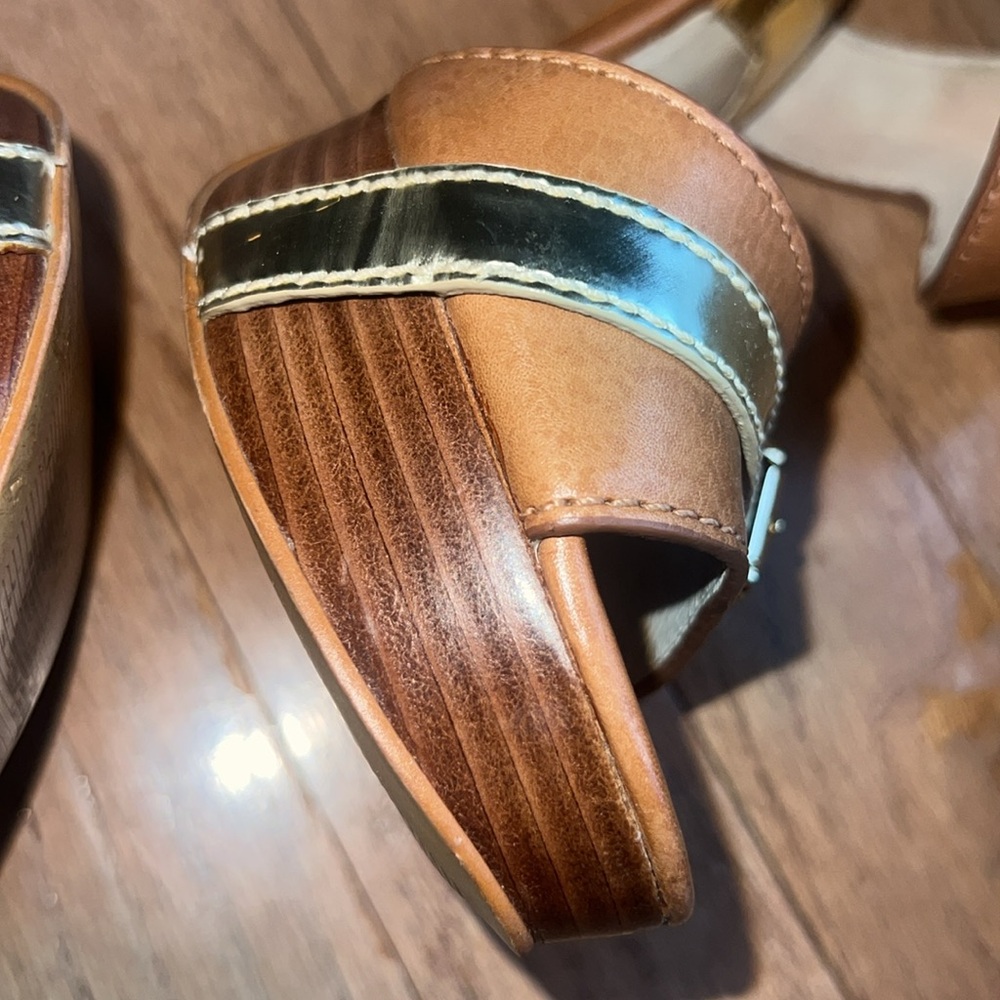Michael Kors Sandals - Picture 14 of 15